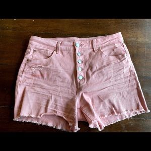 Time and Tru high rise shorts 4”